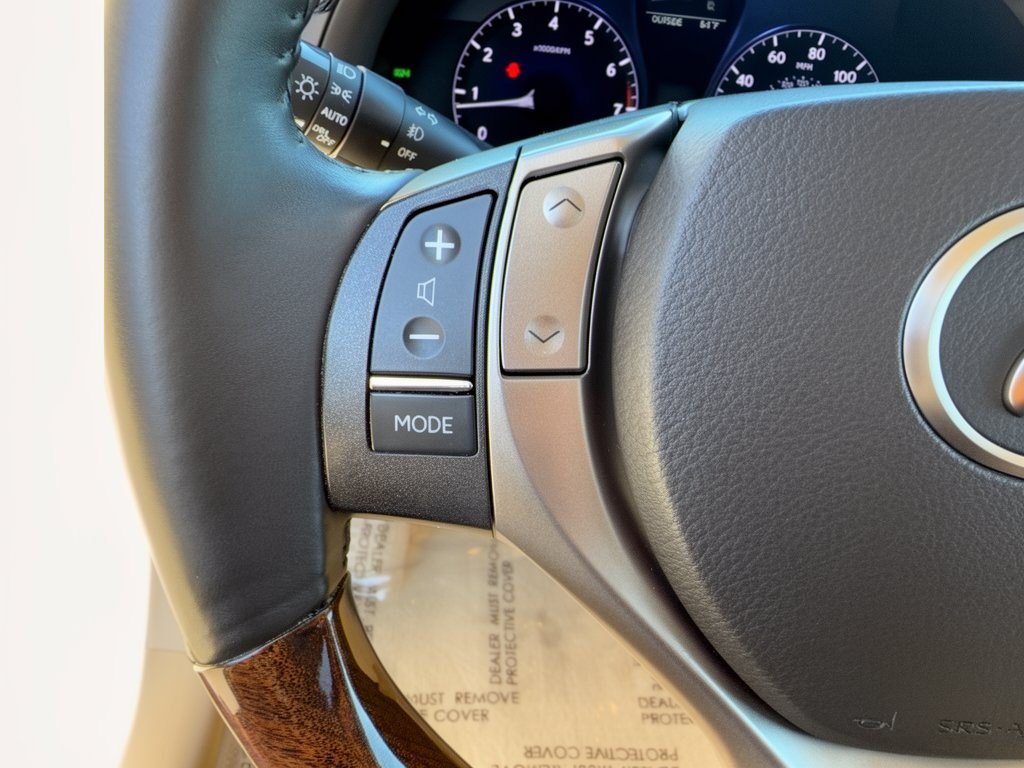 Used 2013 Lexus RX 350 AWD w/ Navigation Pkg image 18