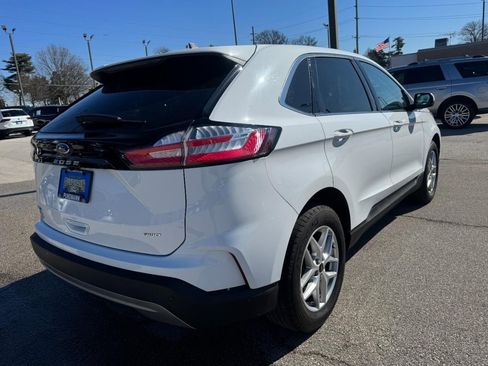 Certified 2024 Ford Edge SEL image 3