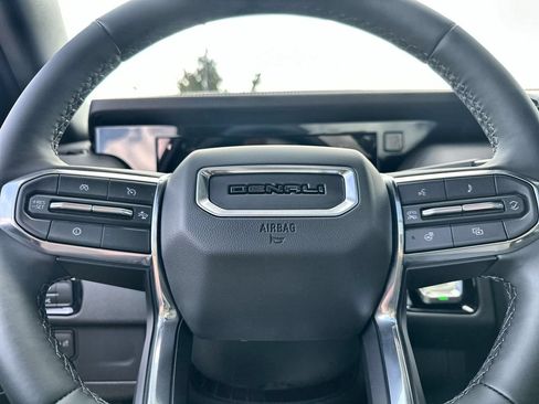 New 2026 GMC Yukon XL Denali w/ Sun & Power Step Package AWD/4WD image 33