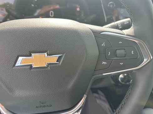 New 2026 Chevrolet Trax LT w/ LT Convenience Package FWD image 27