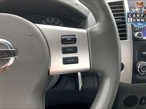 Used 2019 Nissan Frontier SV image 19