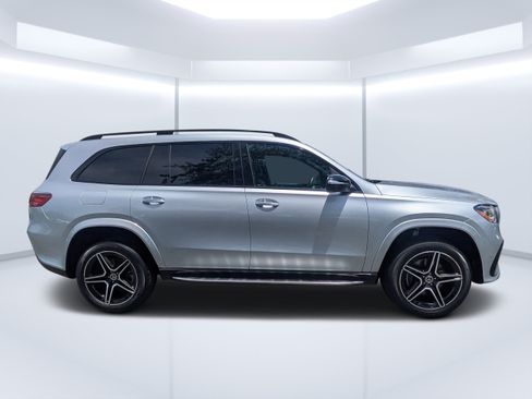 Certified 2025 Mercedes-Benz GLS 450 4MATIC w/ AMG Line Exterior image 31