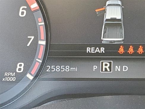 Used 2024 Nissan Titan PRO-4X w/ Pro-4x Utility Package image 35