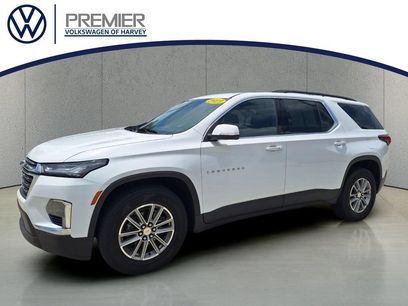Used 2023 Chevrolet Traverse LT