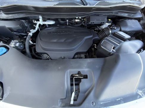 Used 2021 Honda Pilot Touring image 33