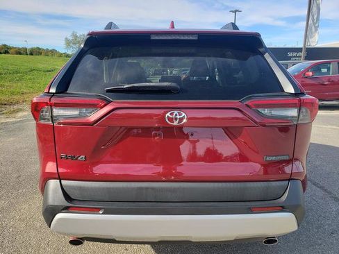 Used 2019 Toyota RAV4 Adventure image 6