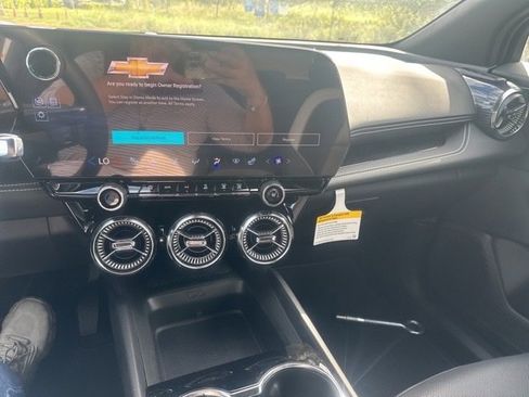 New 2024 Chevrolet Blazer EV LT image 11