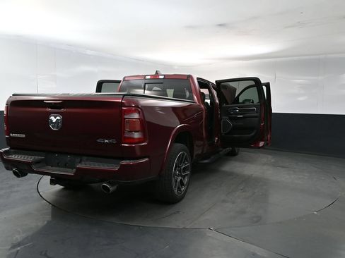 Used 2019 RAM 1500 Laramie AWD/4WD image 29