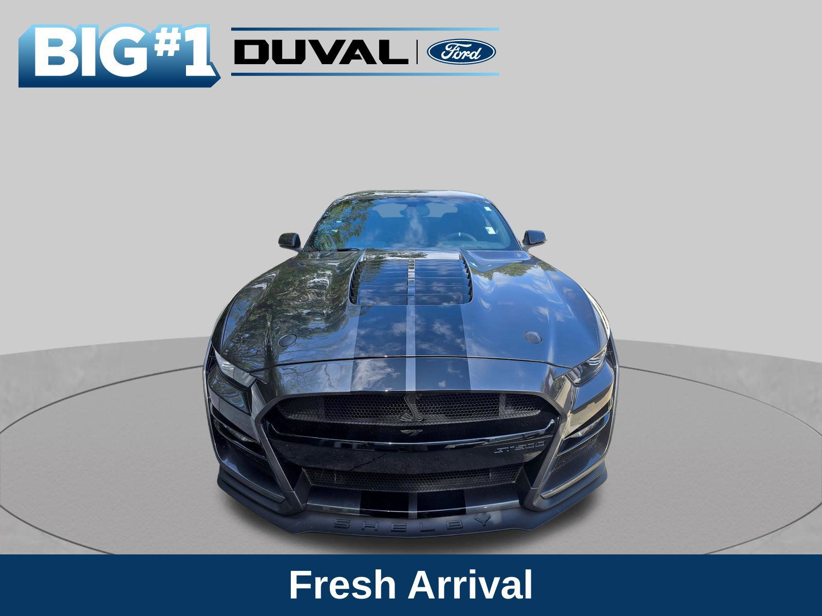 Used 2020 Ford Mustang Shelby GT500 w/ Technology Package RWD image 2