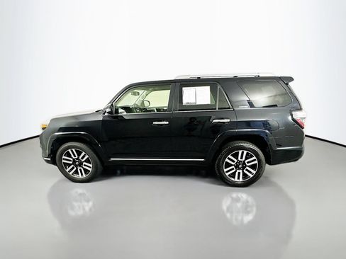 Used 2019 Toyota 4Runner Limited AWD/4WD image 4