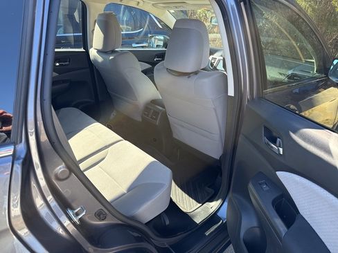 Used 2016 Honda CR-V EX image 12