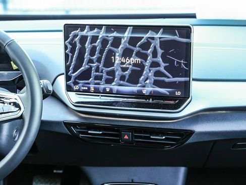 New 2026 Volkswagen ID.4 Pro S image 23