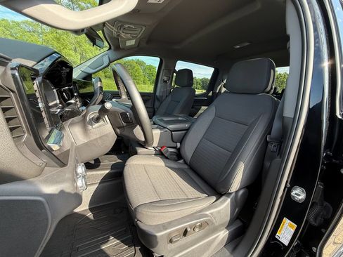 Certified 2023 GMC Sierra 1500 Elevation w/ LPO, Elevation Black Package AWD/4WD image 19