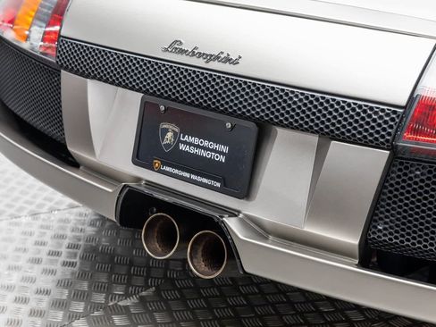 Used 2003 Lamborghini Murcielago Coupe image 38