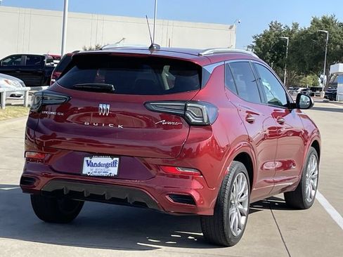 Used 2024 Buick Encore GX Avenir w/ Avenir Convenience Package FWD image 4