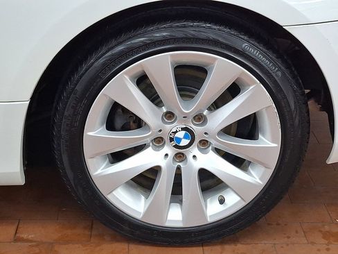 Used 2011 BMW 328i xDrive Coupe AWD/4WD image 7