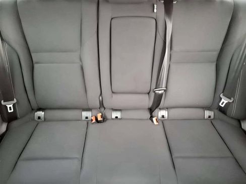 Used 2023 Nissan Rogue S image 17