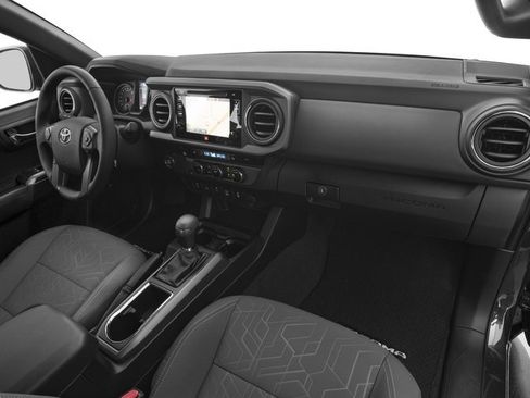 Used 2016 Toyota Tacoma TRD Sport w/ Towing Package AWD/4WD image 16