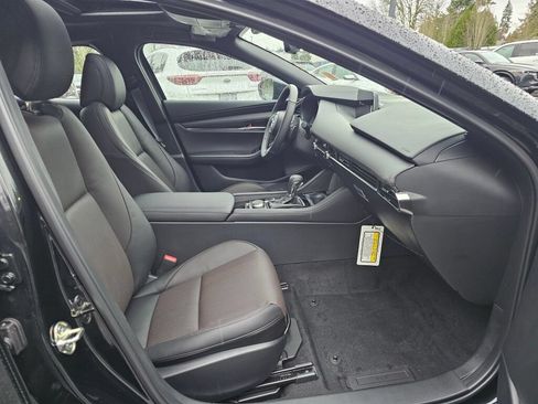 New 2026 MAZDA MAZDA3 Hatchback w/Premium Plus Pkg AWD/4WD image 32