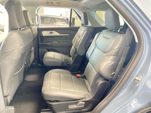 New 2026 Ford Explorer Active AWD/4WD image 11