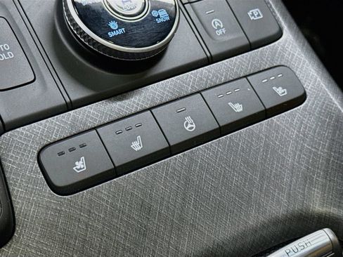 Used 2023 Hyundai Palisade Limited AWD/4WD image 24