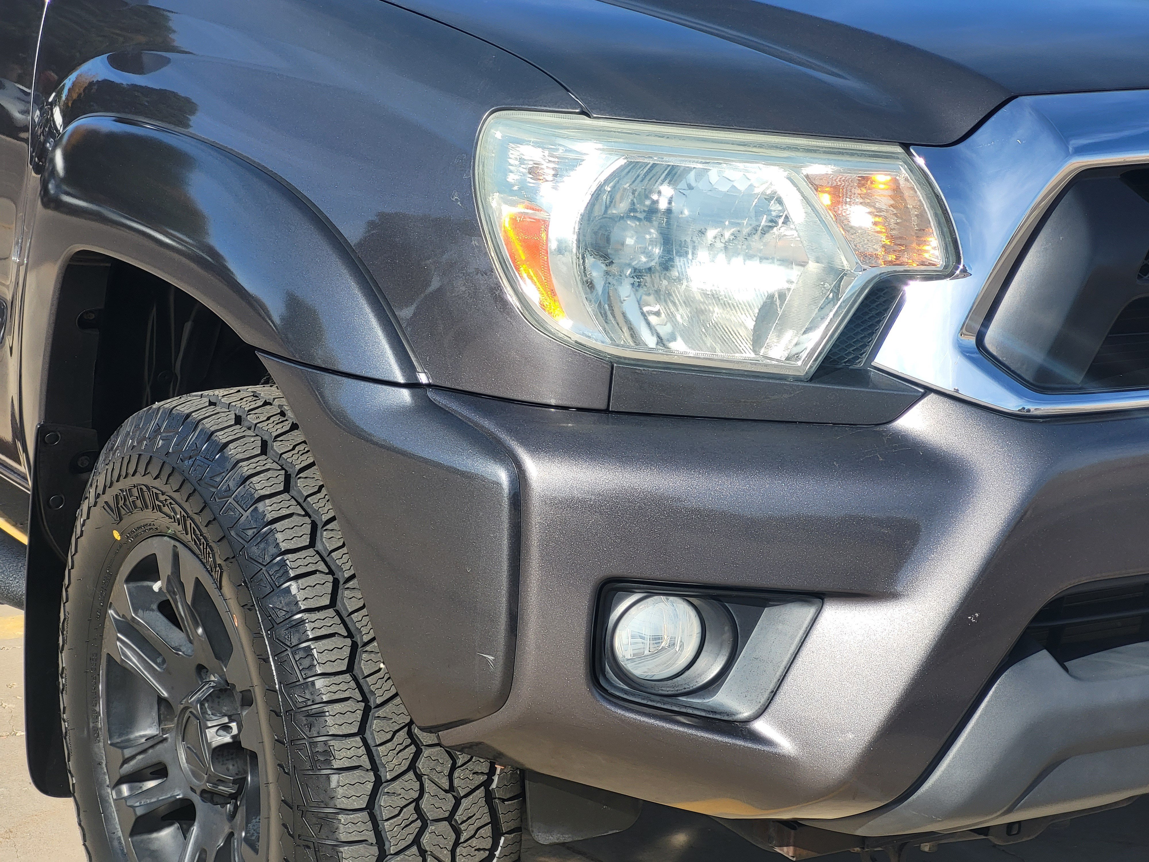Used 2015 Toyota Tacoma PreRunner w/ SR5 Package RWD image 5