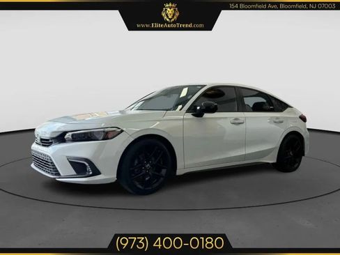 Used 2022 Honda Civic Sport image 3