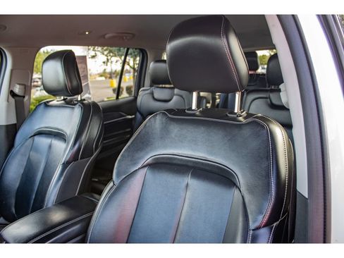 Used 2021 Jeep Grand Cherokee L Limited AWD/4WD image 30