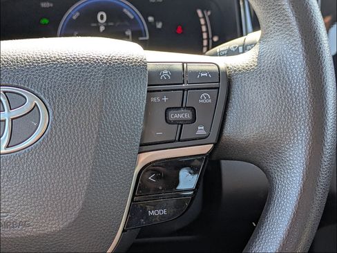 Certified 2025 Toyota Camry LE FWD image 15