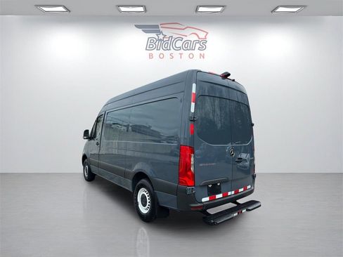 Used 2019 Mercedes-Benz Sprinter 144 Cargo image 6