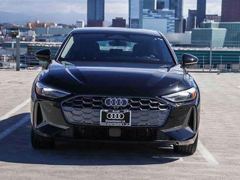 Used 2025 Audi A5 2.0T Premium AWD/4WD image 2