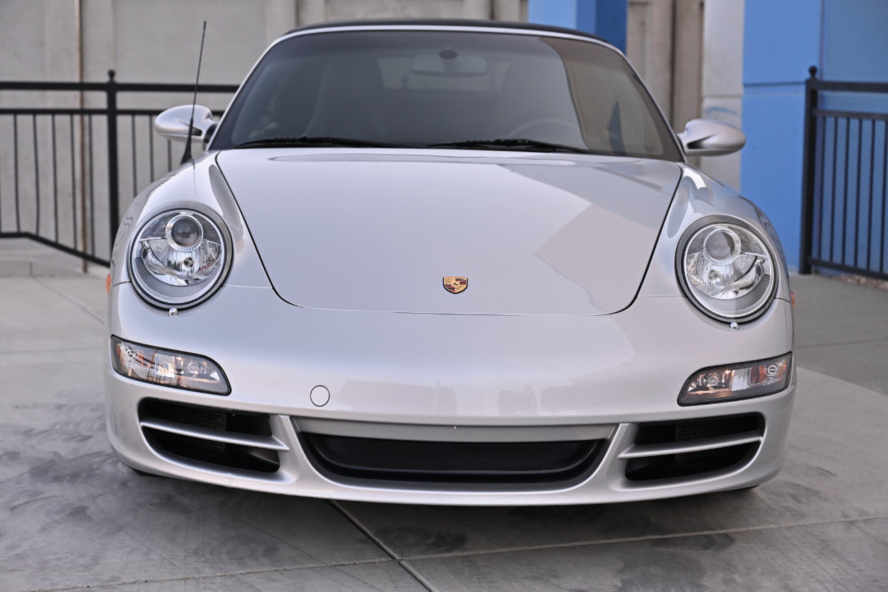 Used 2005 Porsche 911 Carrera S RWD image 15