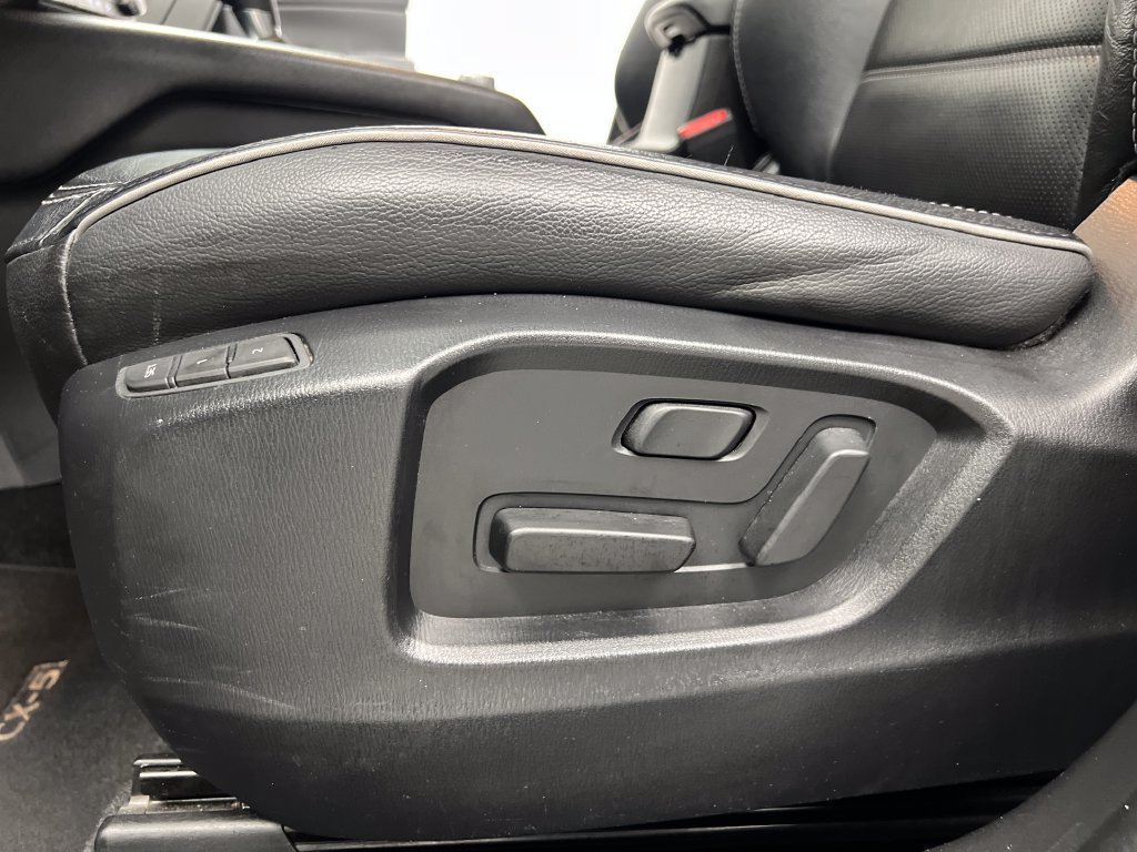 Used 2025 MAZDA CX-5 AWD 2.5 S w/ Preferred Package image 13