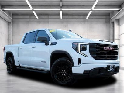 Used 2022 GMC Sierra 1500 Elevation
