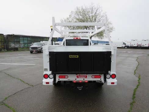 New 2024 RAM 3500 Tradesman image 42