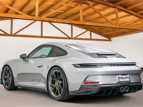 Used 2022 Porsche 911 GT3 RWD image 3