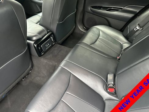 Used 2021 Toyota Mirai XLE image 12