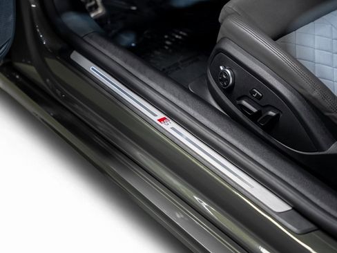 Used 2022 Audi S5 Premium Plus w/ Premium Plus image 37