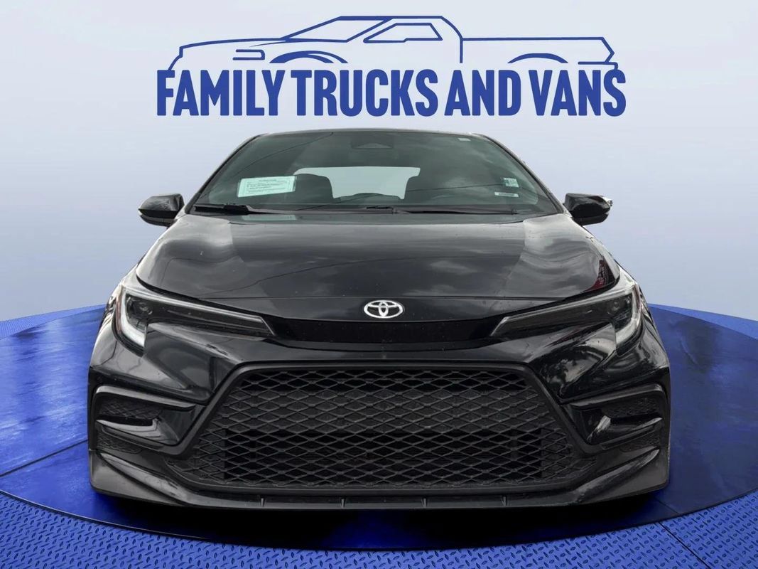 Used 2024 Toyota Corolla SE FWD image 8