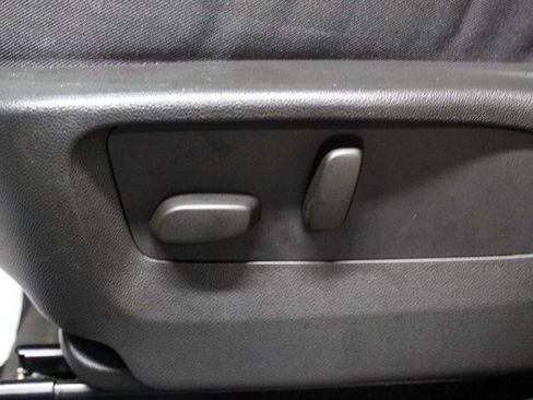 Certified 2023 Buick Envision Preferred w/ Sport Touring Package image 17