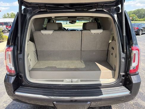 Used 2016 GMC Yukon Denali w/ Open Road Package AWD/4WD image 16