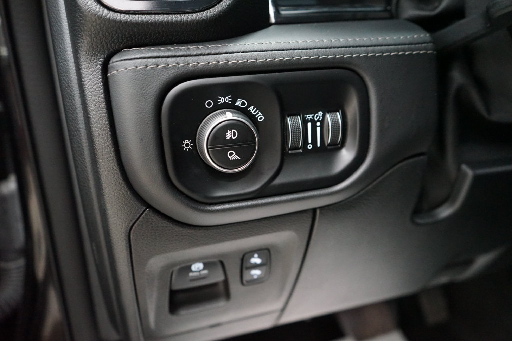 Used 2022 RAM 1500 Limited w/ Bed Utility Group AWD/4WD image 33
