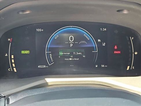 Used 2025 Toyota Camry SE FWD image 14