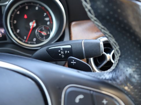 Used 2020 Mercedes-Benz GLA 250 4MATIC image 21