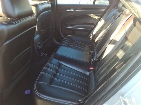 Used 2023 Chrysler 300 S image 9