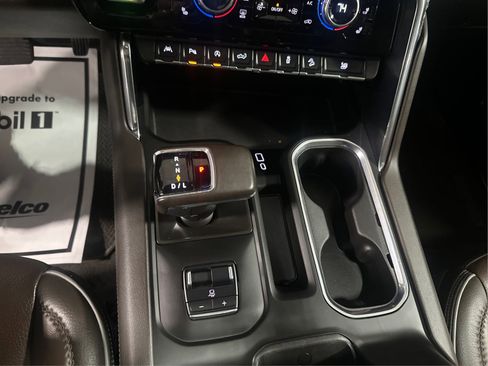 Certified 2024 GMC Sierra 1500 Denali w/ Denali Reserve Package AWD/4WD image 17
