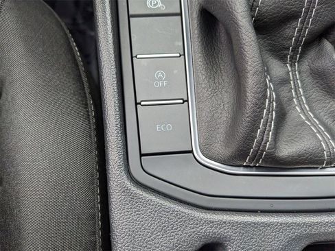 Certified 2024 Volkswagen Jetta S image 28