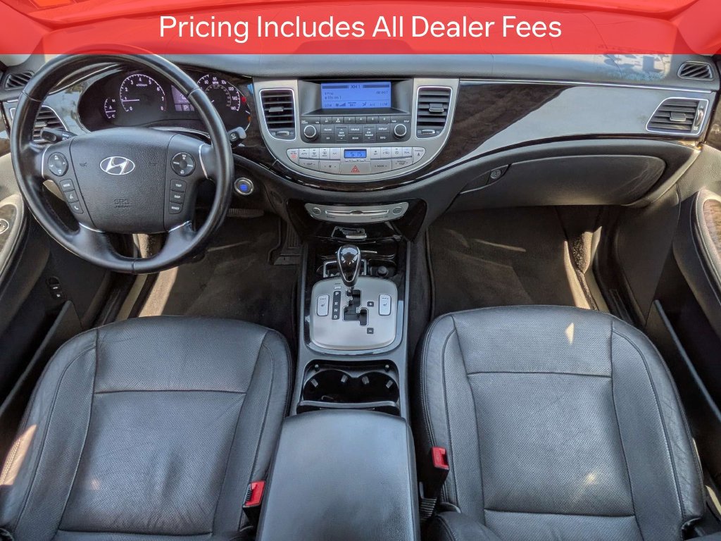 Used 2013 Hyundai Genesis 3.8 RWD image 14