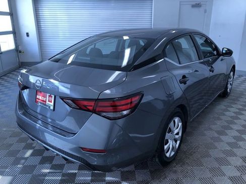 Used 2025 Nissan Sentra S image 33