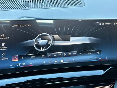 New 2026 BMW 530i RWD image 24